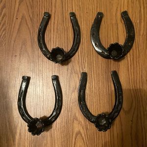 Horse shoe candle holders